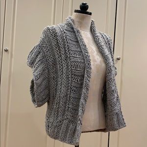 Handknit 🤚 shrug
